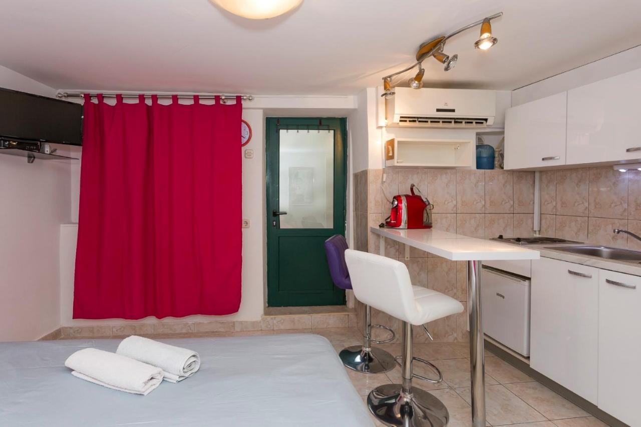 Modern And Practical In The Heart Of Apartament
